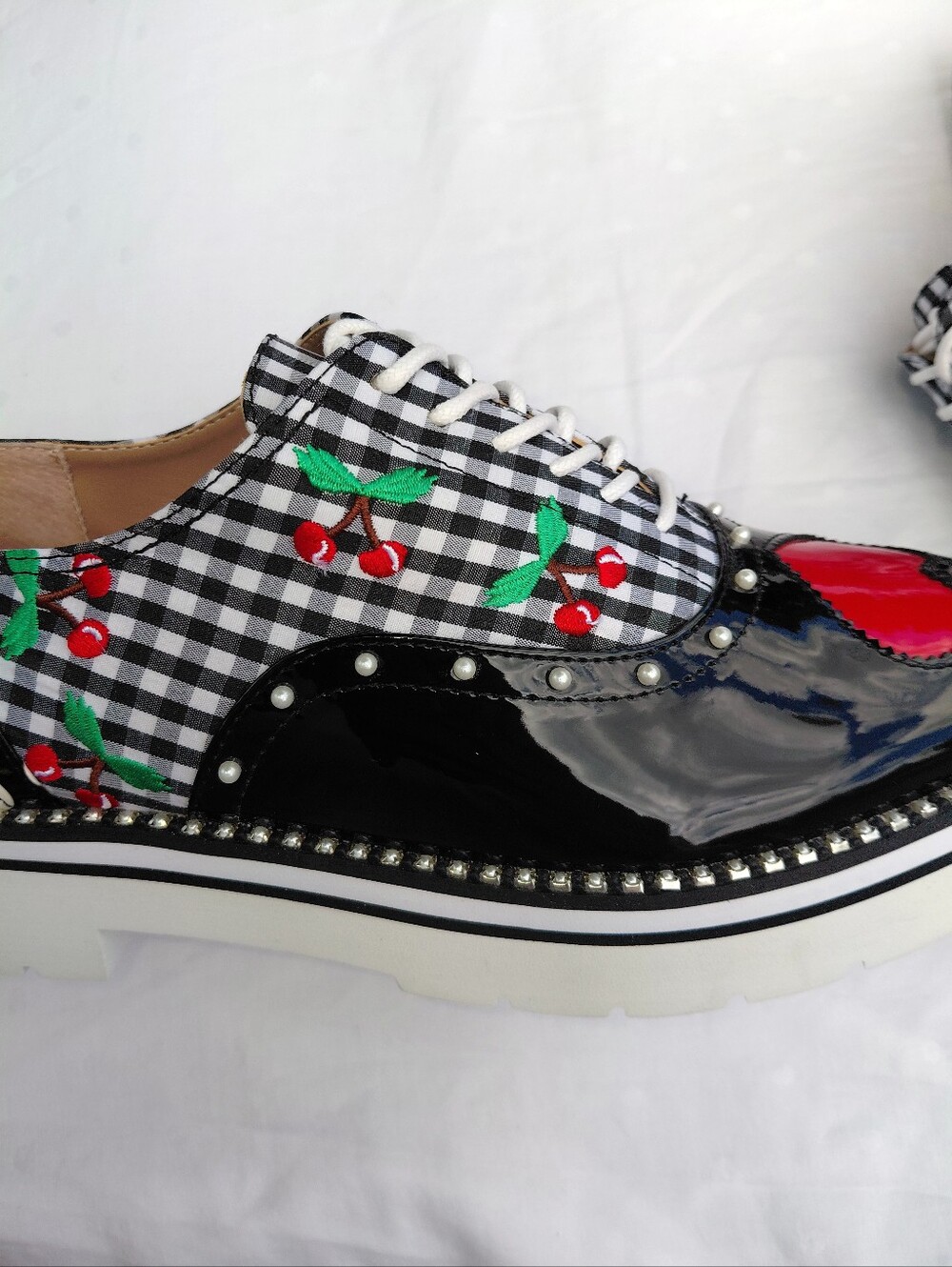 NWOT SZ 10 Betsey Johnson Abbott Ladies Chunky Cherry Gingham Lace-Up Loafers - Picture 11 of 11